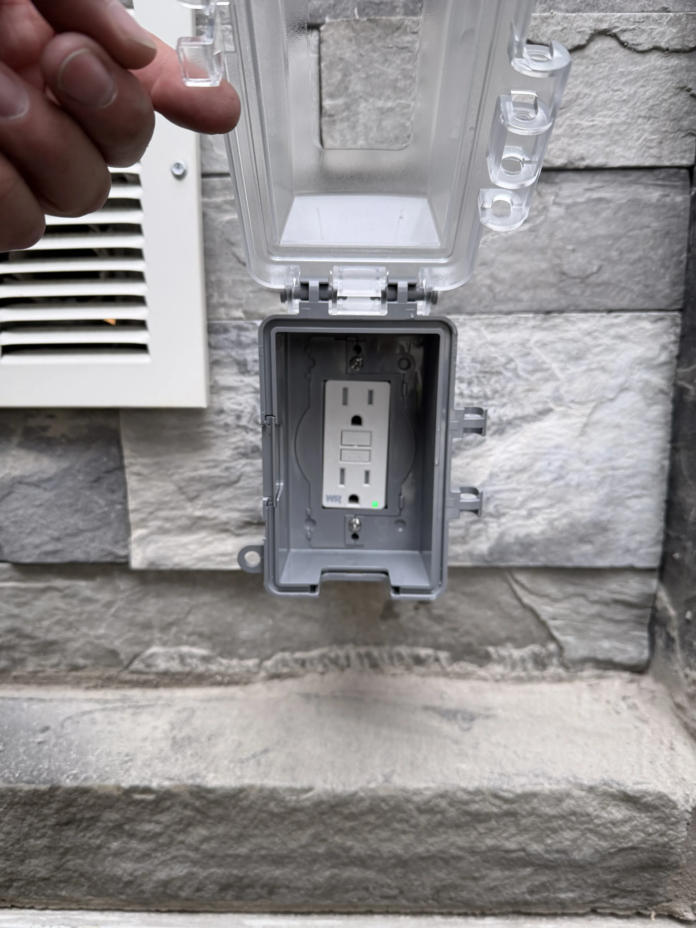 GFCI Outlet Installation project by Utah Home Electric in Sandy, Utah